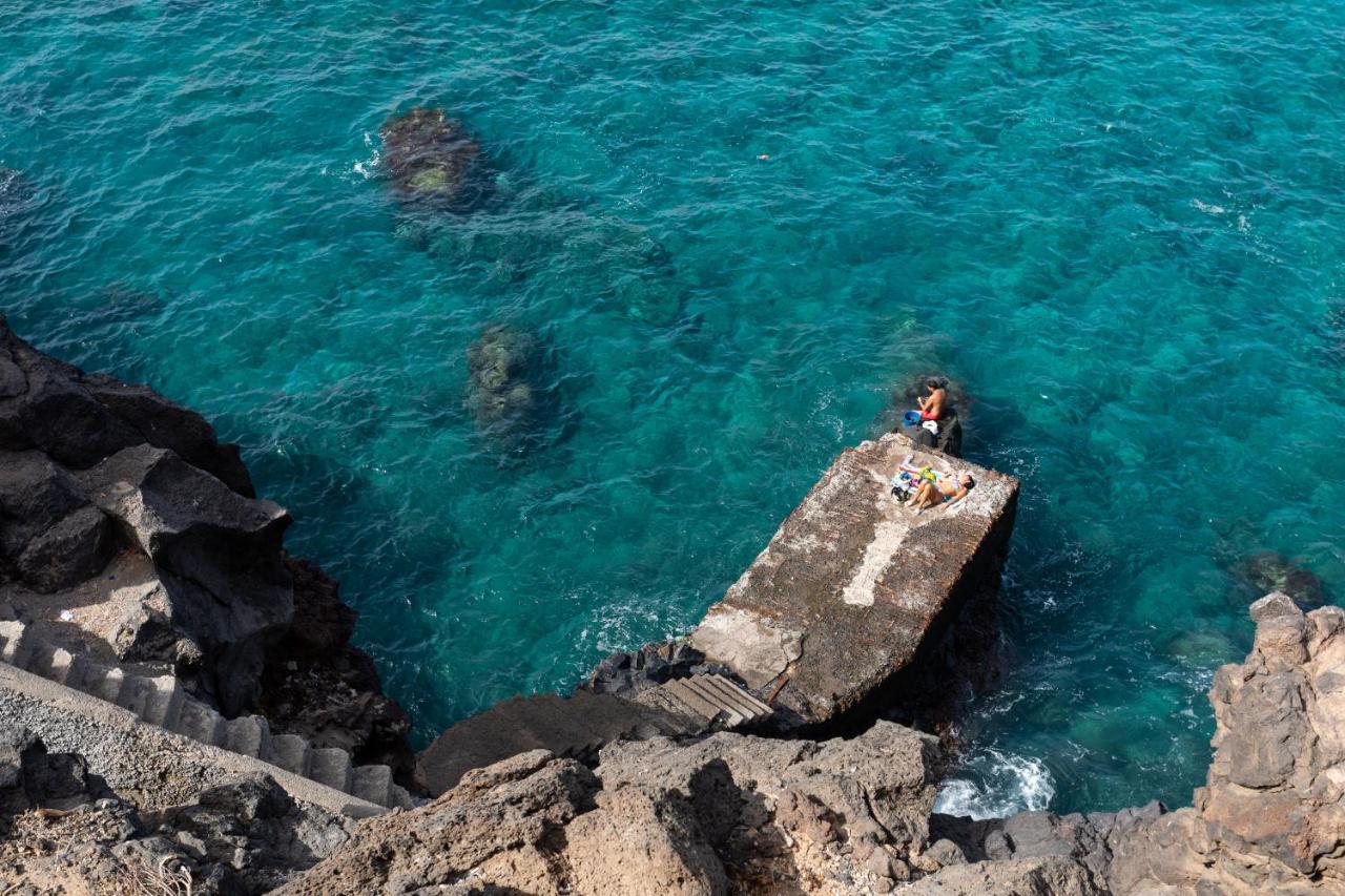 Amazing Seasights - Tenerife Costa Del Silencio Exterior photo